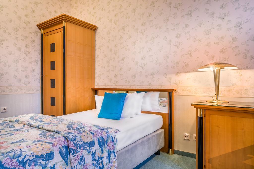 Hotel Kaiserworth Гослар Екстериор снимка